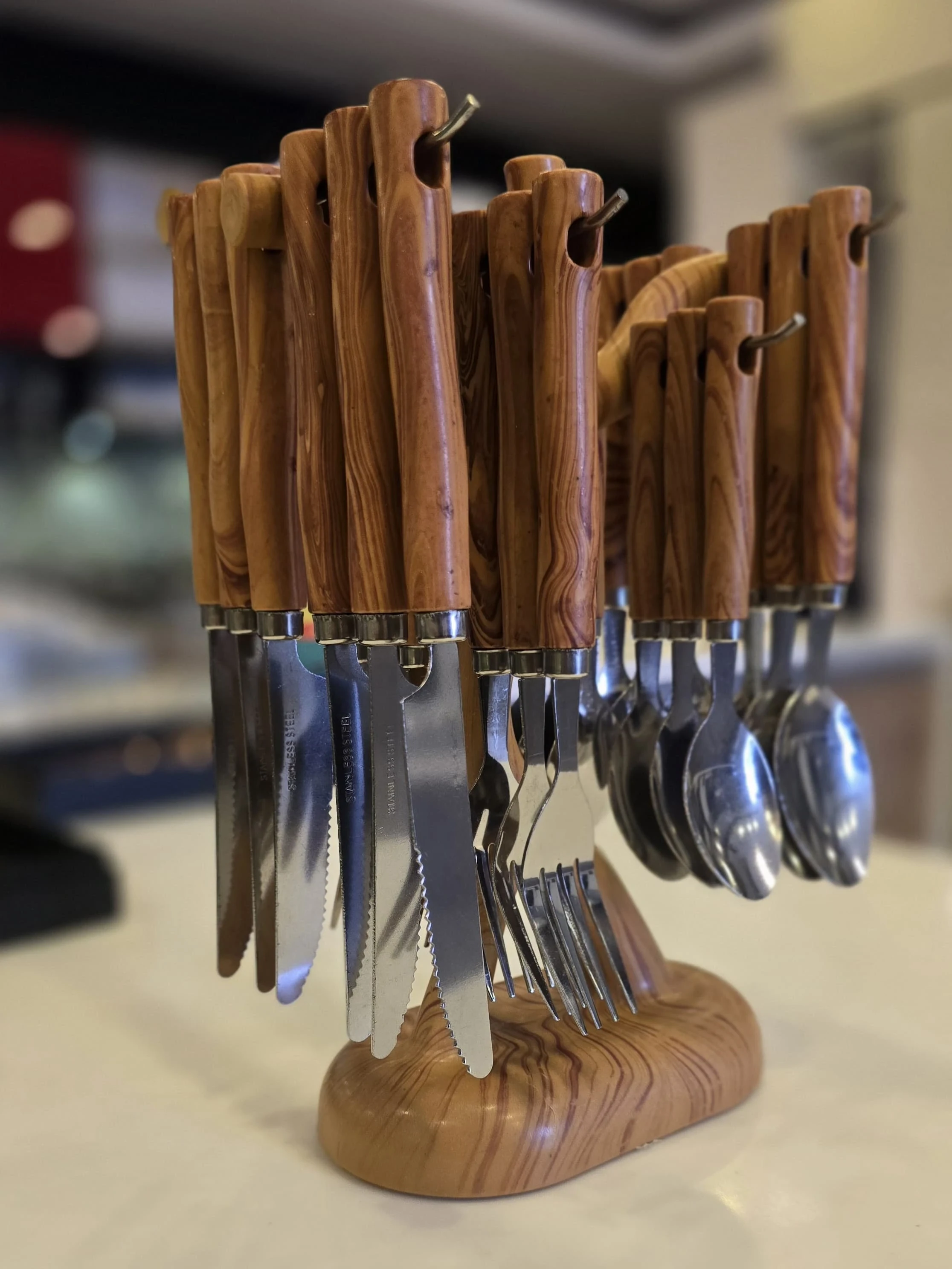 WOODEN CUTLERY SET WITH TREE STAND